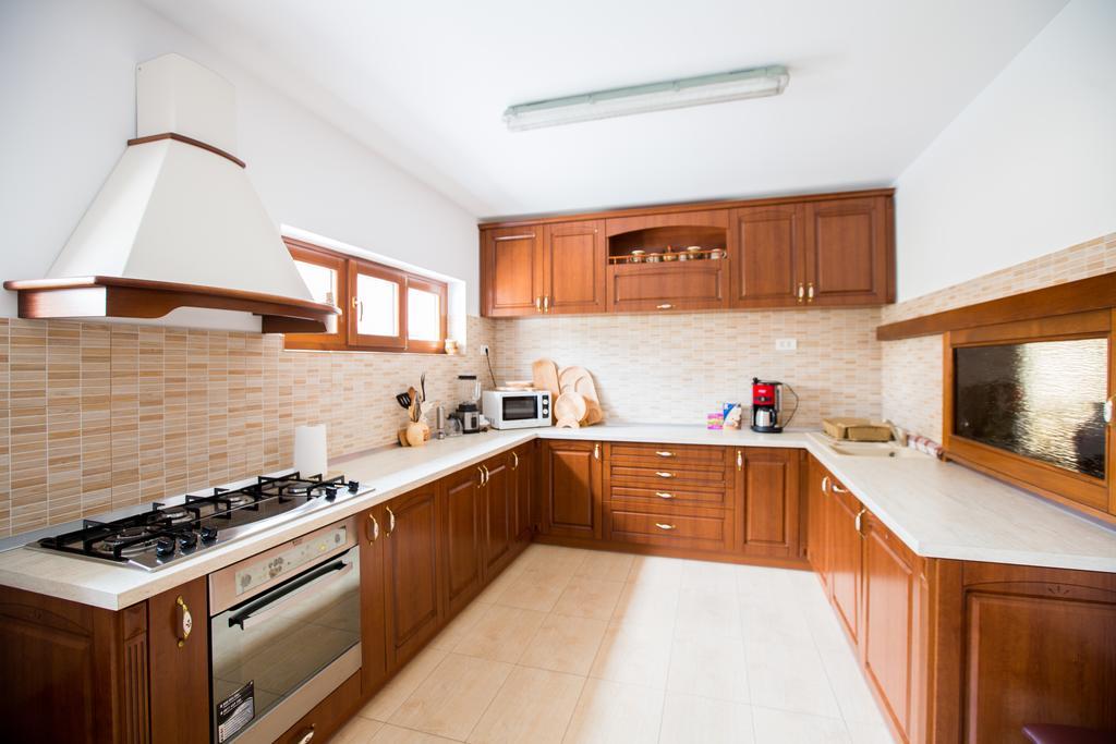 Pensiunea Dor De Casa Pestenita Buitenkant foto