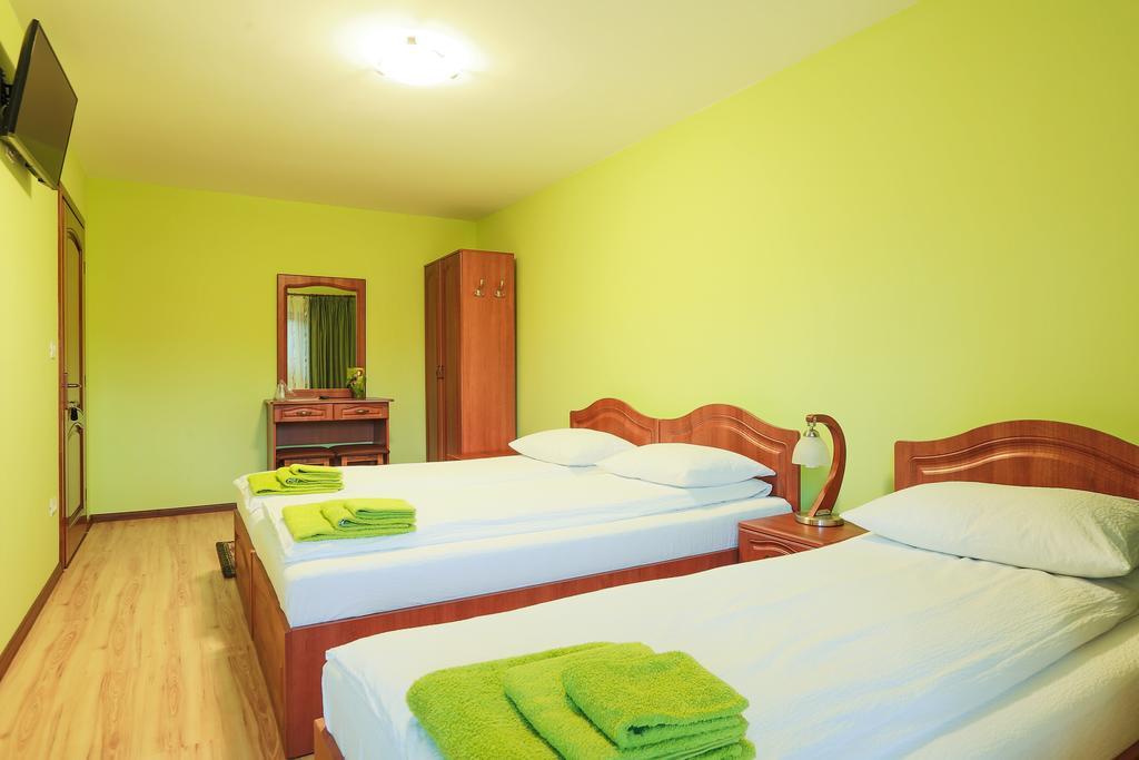 Pensiunea Dor De Casa Pestenita Buitenkant foto